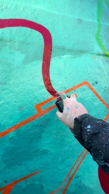 Outline process at #stockwellhalloffame ————————————————————— #graffiti #graffitilondon #londongraffiti... Cover