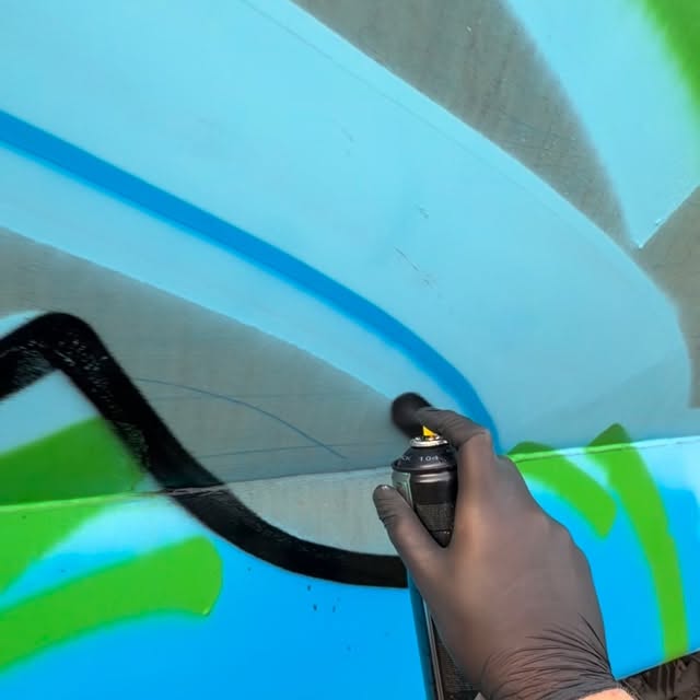 Blue clouds ☁️☁️ #graffiti #graffporn #biosgraffvideo