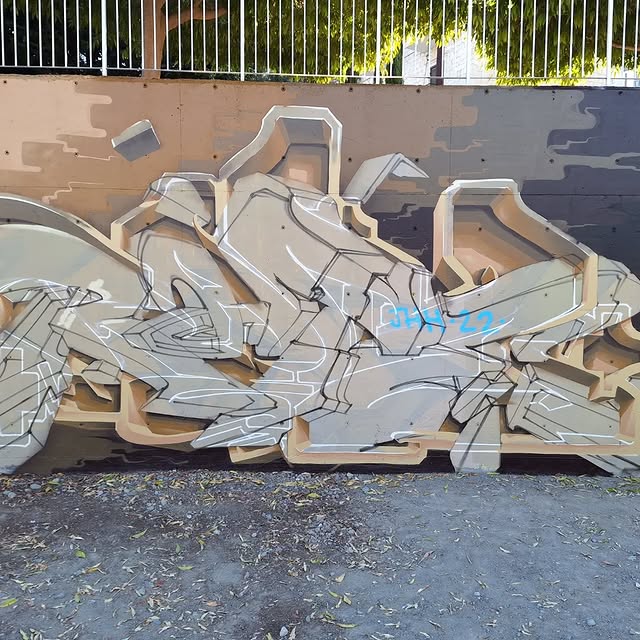 We build and destroy 🪄🛠 #graffiti ##stylewriting #nlscrew...
