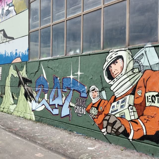 EQT - Space Crew 🚀 with @maxillustrain &...